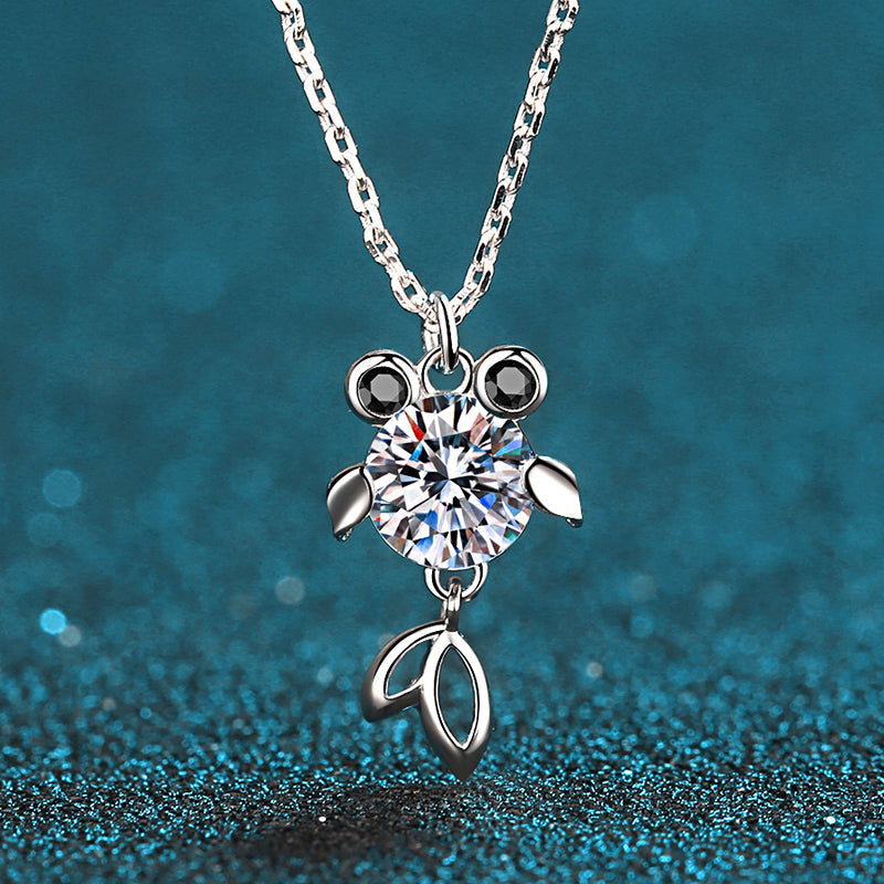 925 Sterling Silver Round Cut CZ Fish Pendant Necklace