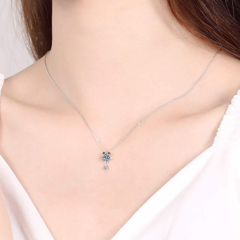 925 Sterling Silver Round Cut CZ Pendant Necklace