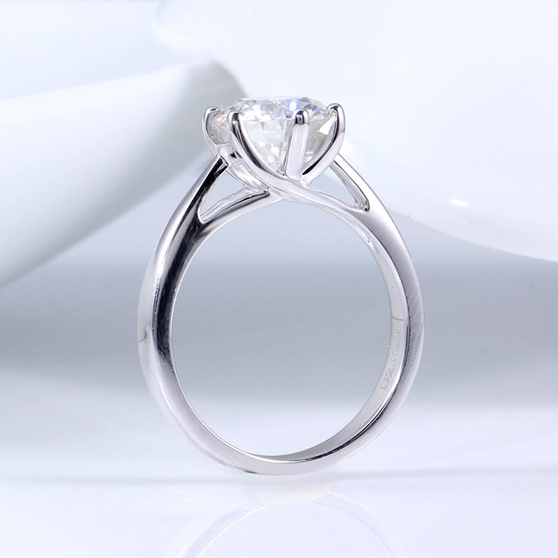 925 Sterling Silver Round Cut Solitaire CZ Engagement Ring