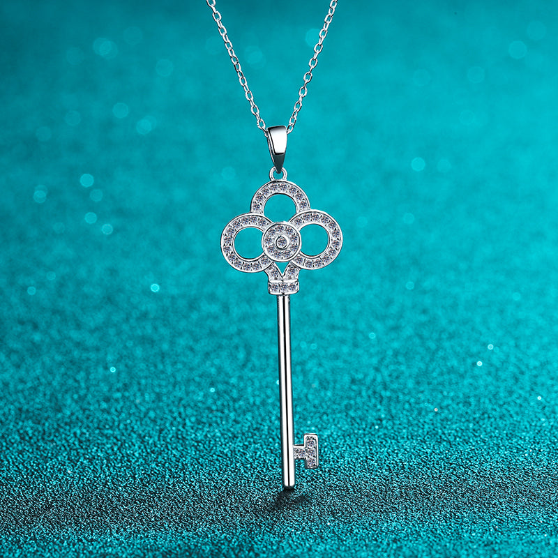 925 Sterling Silver Round Cut CZ Key Pendant Necklace