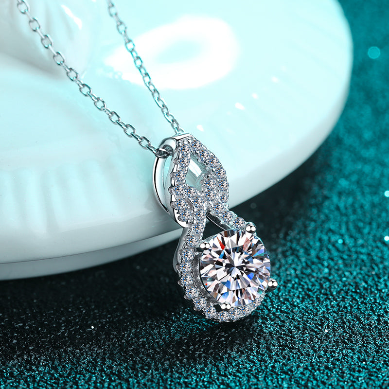 925 Sterling Silver Round Cut CZ Gourd-Shaped Necklace