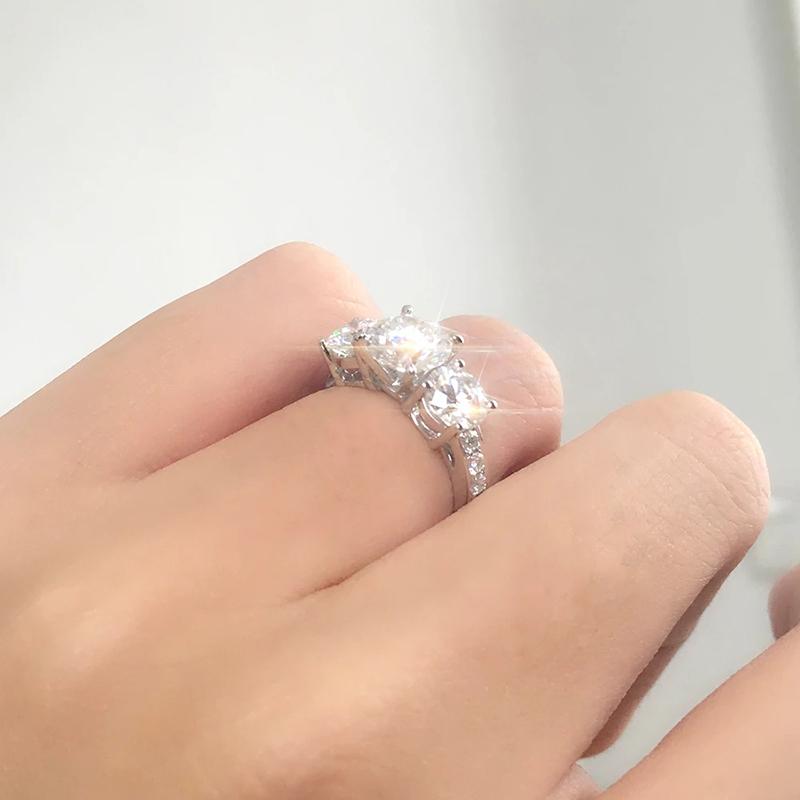 925 Sterling Silver Round Cut Three Stone CZ Diamond Ring