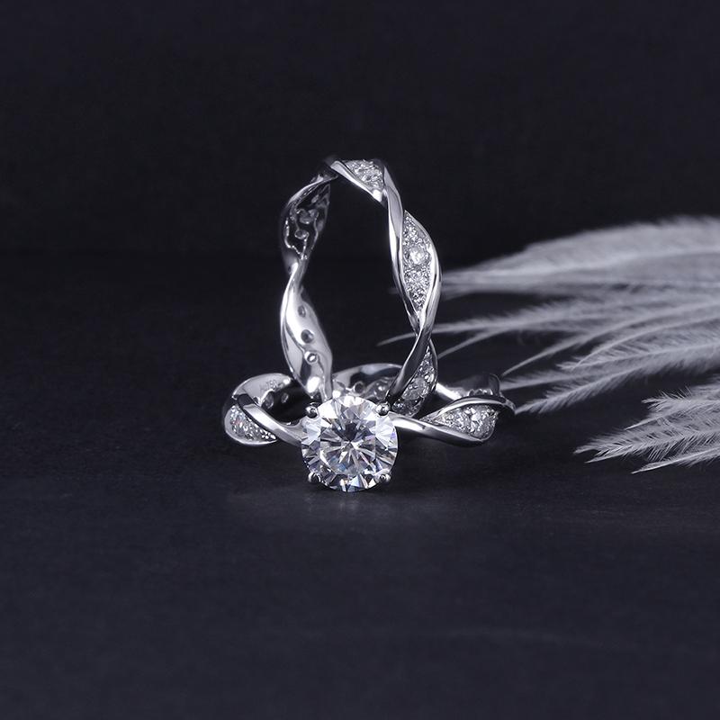 925 Sterling Silver Round Cut CZ Bridal Set For Women