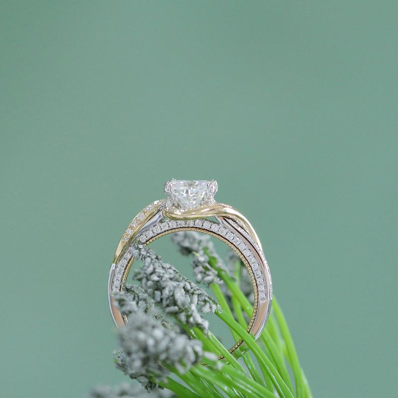 925 Sterling Silver Oval Cut CZ Ring