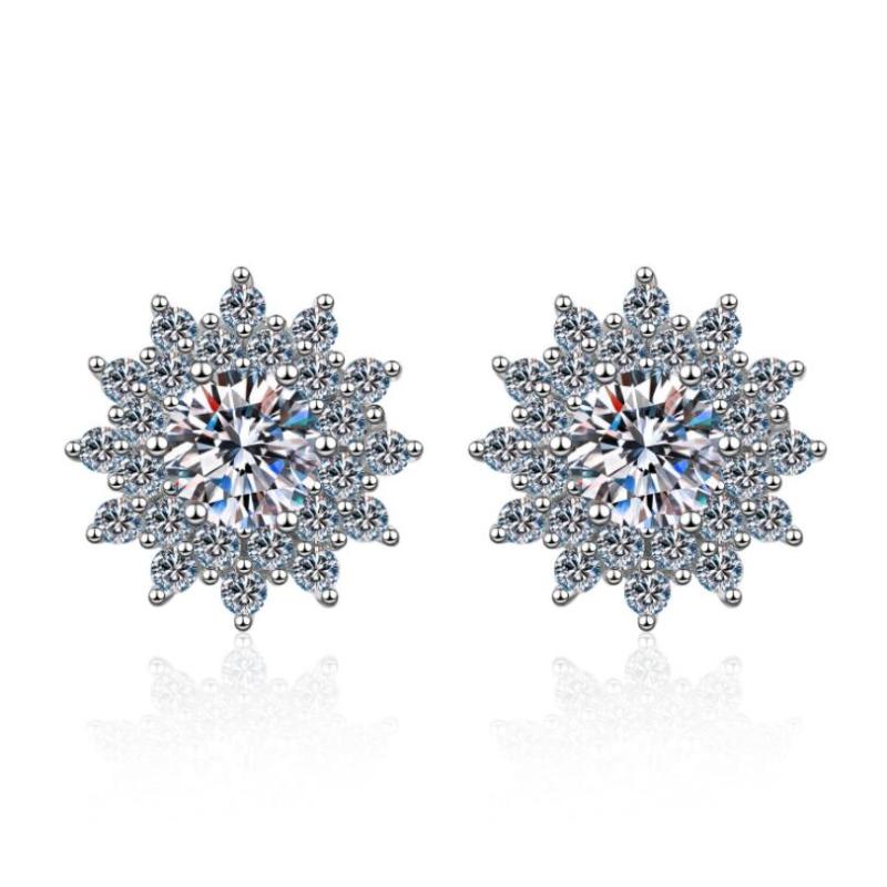 925 Sterling Silver Round Cut CZ Stud Earrings