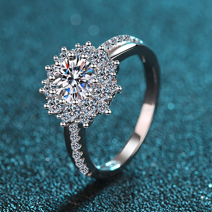 925 Sterling Silver Round Cut CZ Halo Ring