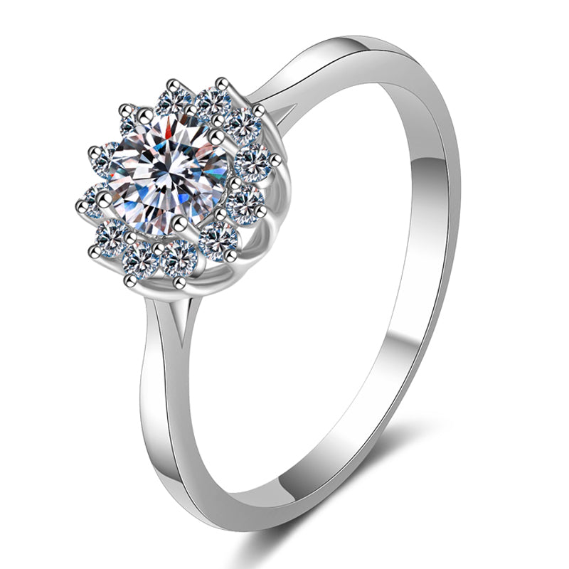 925 Sterling Silver Round Cut CZ Halo Ring