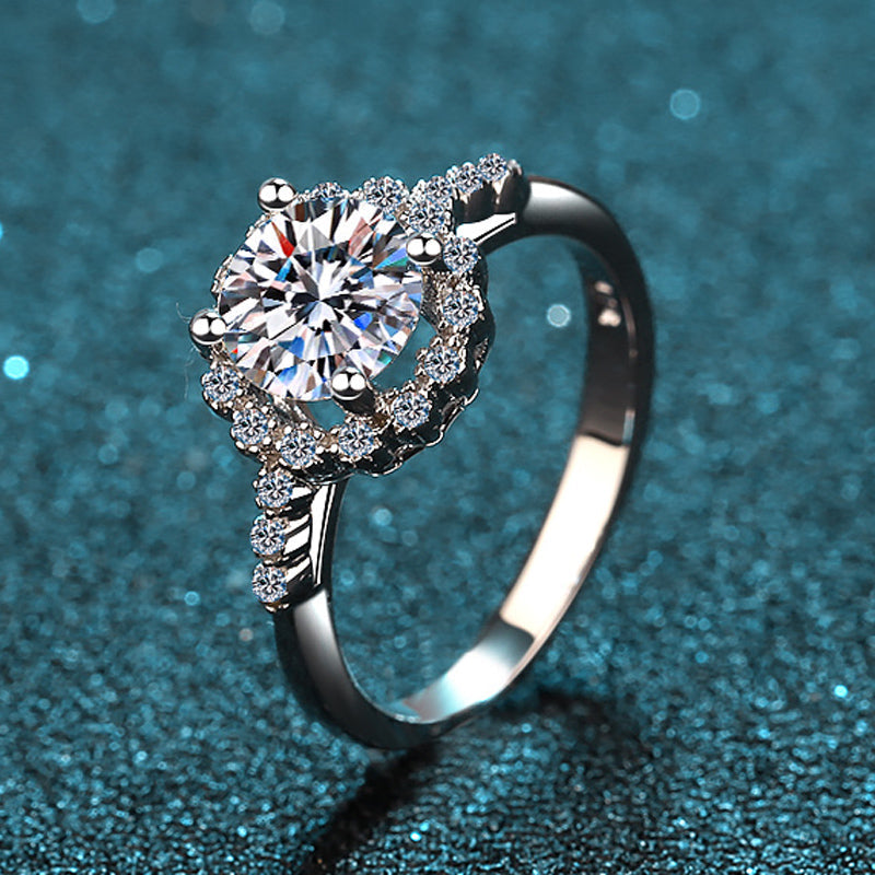 925 Sterling Silver Round Cut CZ Halo Ring