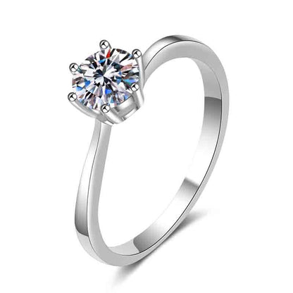 925 Sterling Silver Round Cut CZ Solitaire Ring