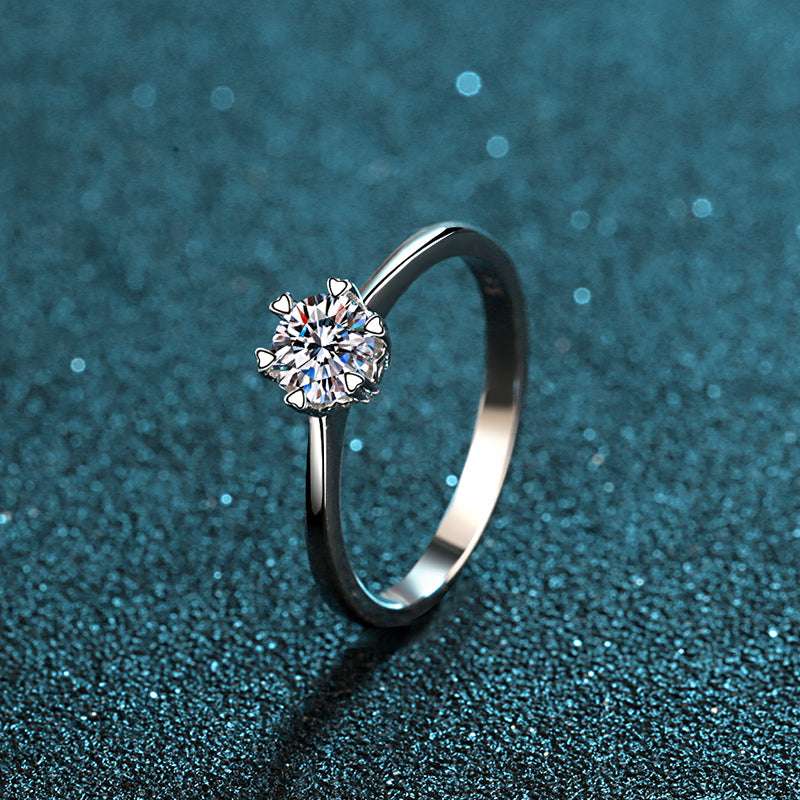 925 Sterling Silver Round Cut CZ Solitaire Ring