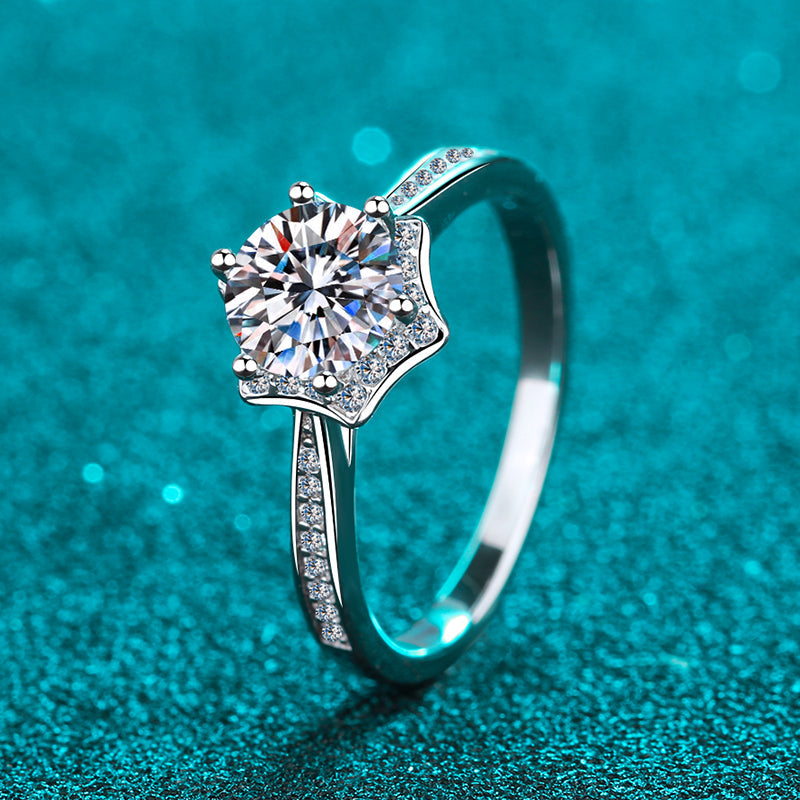 925 Sterling Silver Round Cut CZ Ring