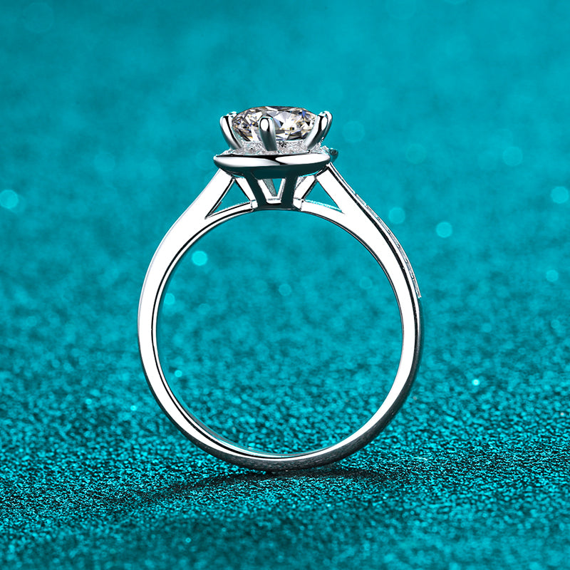 925 Sterling Silver Round Cut CZ Ring