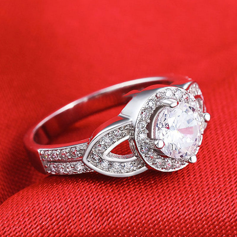 925 Sterling Silver Round Cut CZ Halo Unique Engagement Rings For Women