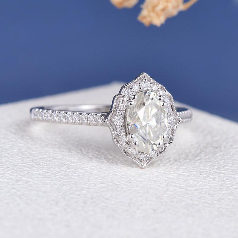 925 Sterling Silver Oval Cut Halo Vintage CZ Ring