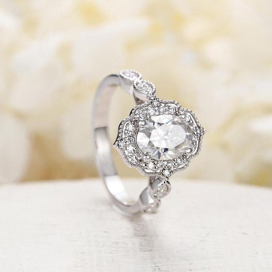 925 Sterling Silver Oval Cut Vintage Halo CZ Ring