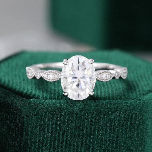 925 Sterling Silver Oval Cut CZ Vintage Ring