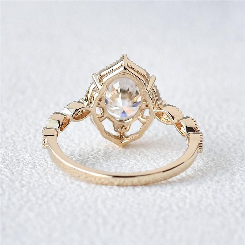 925 Sterling Silver Oval Cut CZ Vintage Ring