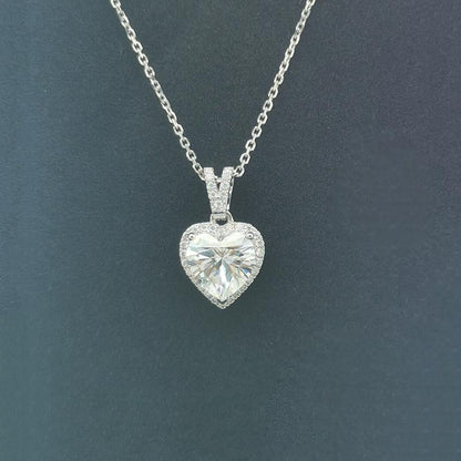 925 Sterling Silver Heart Shaped CZ Classic Pendant Necklace