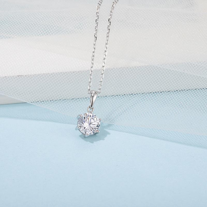 925 Sterling Silver Classic Pendant Necklace