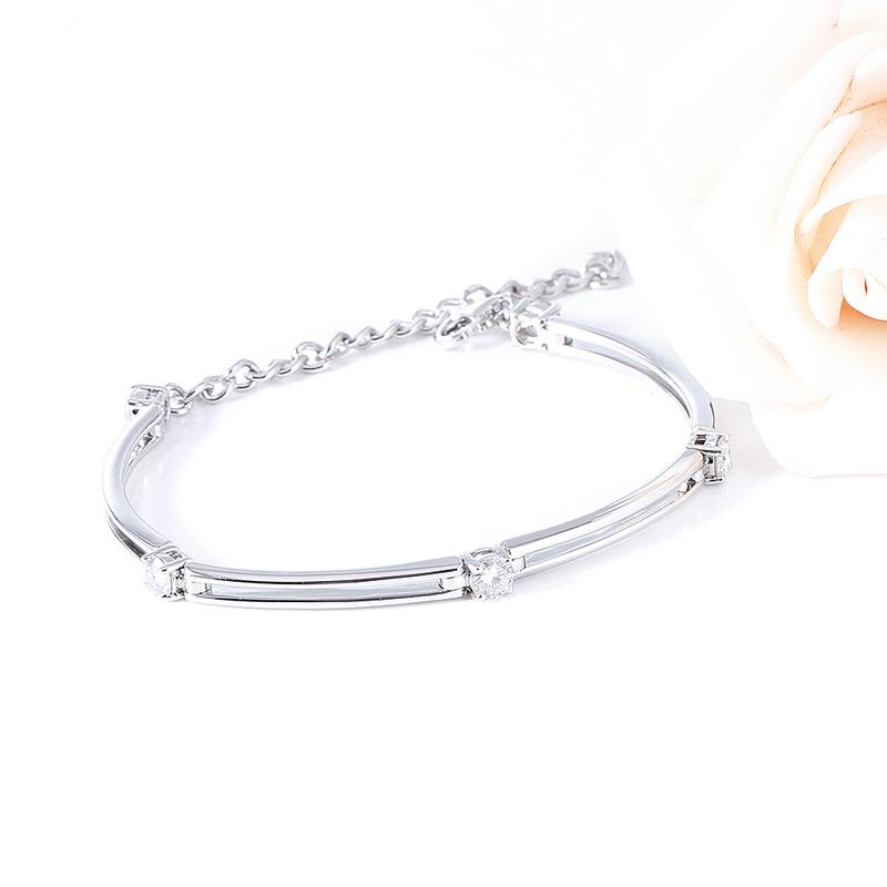 925 Sterling Silver 4mm Round Cut 1.2cttw Color Grade D CZ Bangle