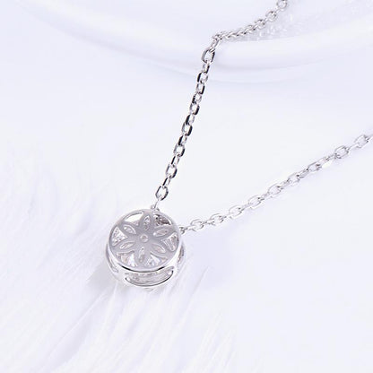 925 Sterling Silver CZ Classic Halo Pendant Necklace