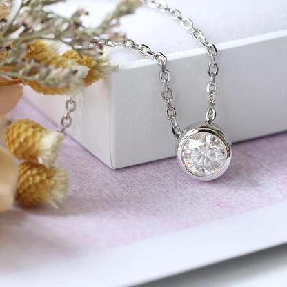 925 Sterling Silver CZ Classic Pendant Necklace