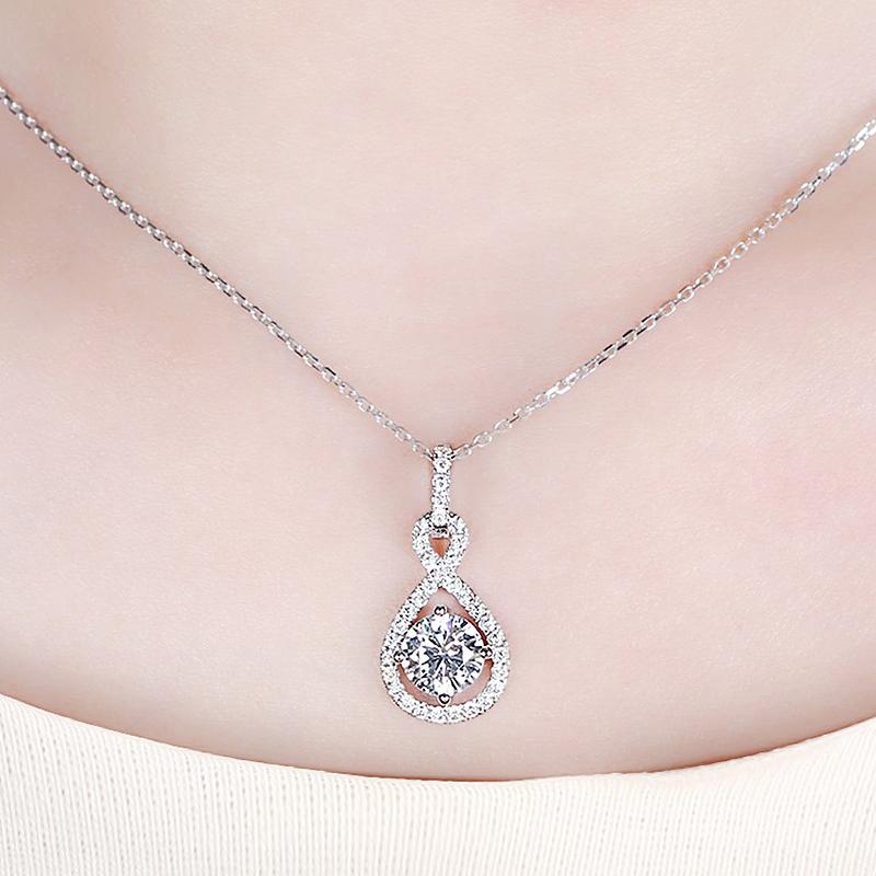 925 Sterling Silver Round Cut CZ Number "8“ Halo Pendant Necklace