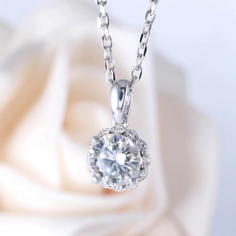 925 Sterling Silver Round Cut CZ Lace Halo Pendant Necklace