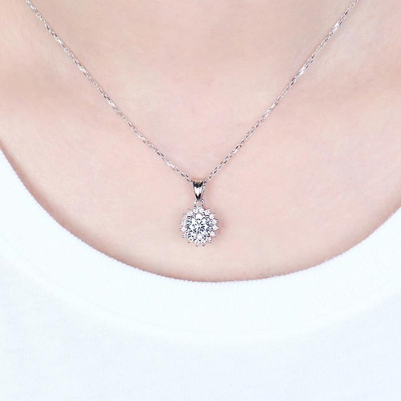 925 Sterling Silver CZ Halo Sunflower Shaped Pendant Necklace