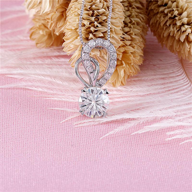 925 Sterling Silver Round Cut CZ Diamond Butterfly Wings Pendant Necklace