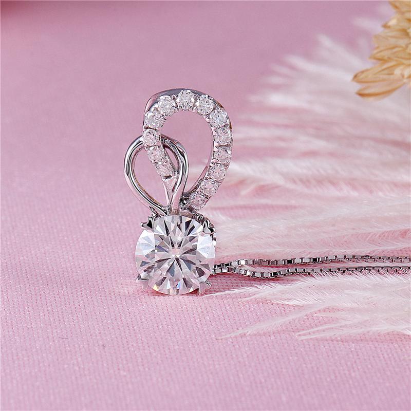 925 Sterling Silver Round Cut CZ Diamond Butterfly Wings Pendant Necklace