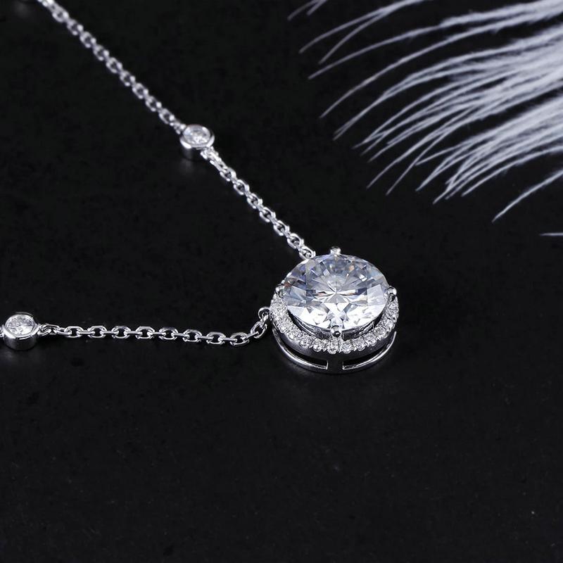 925 Sterling Silver Round Cut CZ  Diamond Halo Necklace