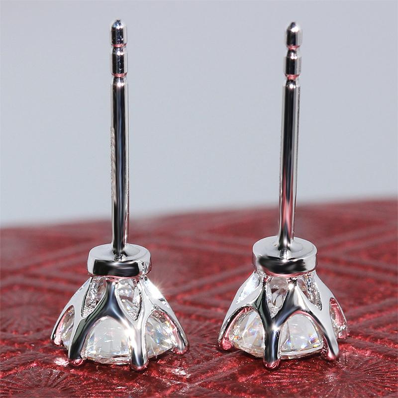 925 Sterling Silver Round Cut Cubic Zirconia Classic Stud Earrings