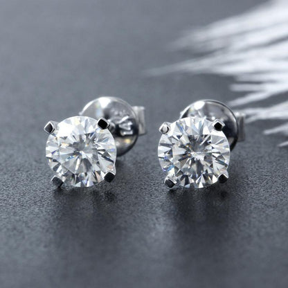 925 Sterling Silver Round Cut Cubic Zirconia Simple Stud Earrings