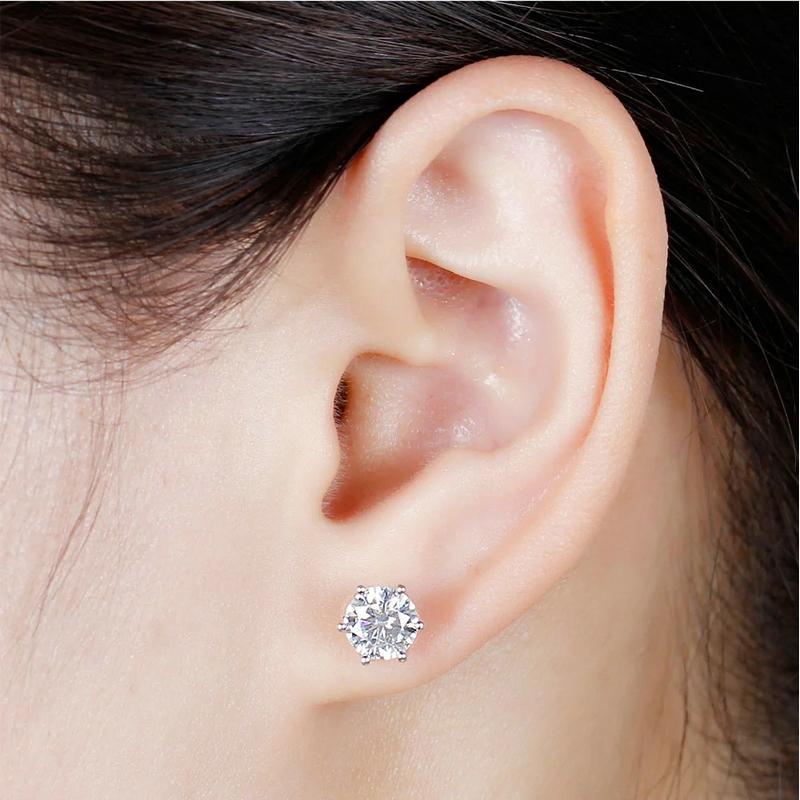 925 Sterling Silver Round Cut Cubic Zirconia Stud Earrings