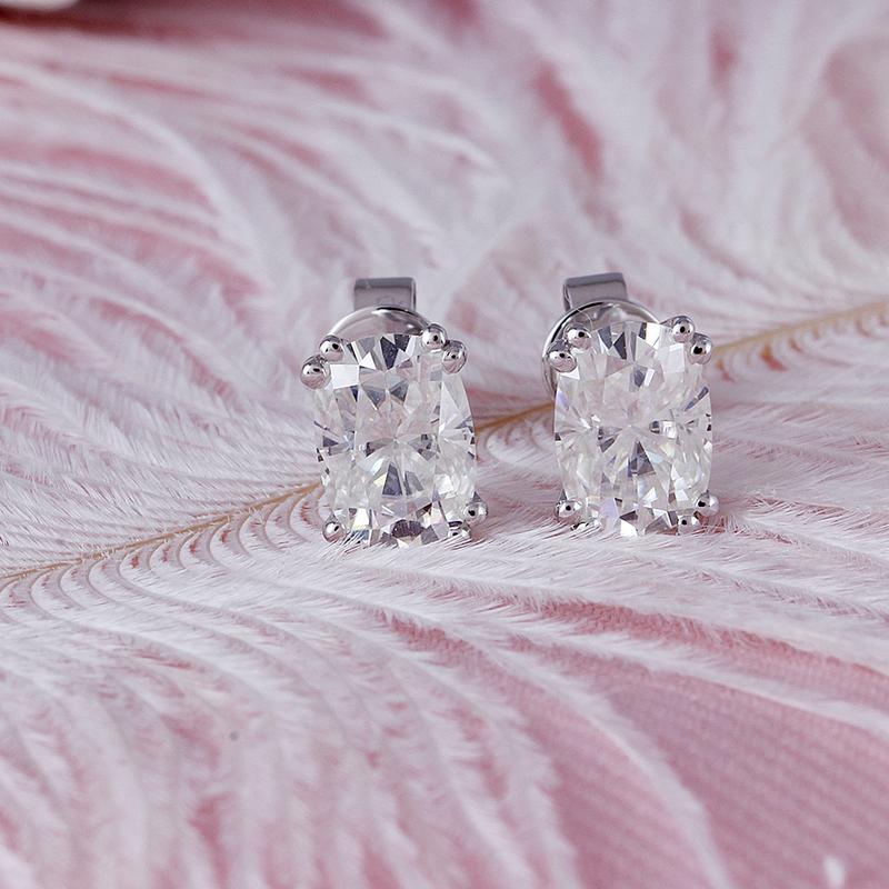 925 Sterling Silver Cushion Cut Cubic Zirconia Simple Stud Earrings