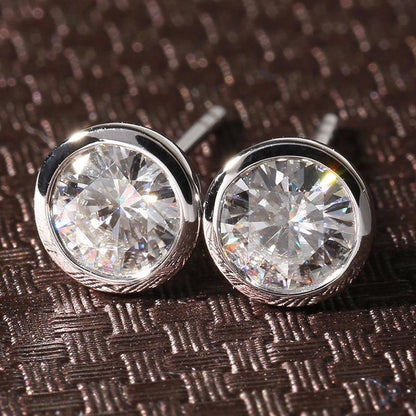 925 Sterling Silver Round Cut Cubic Zirconia Simple Stud Earrings