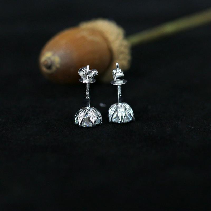 925 Sterling Silver Round Cut Cubic Zirconia Lotus Shaped Stud Earrings