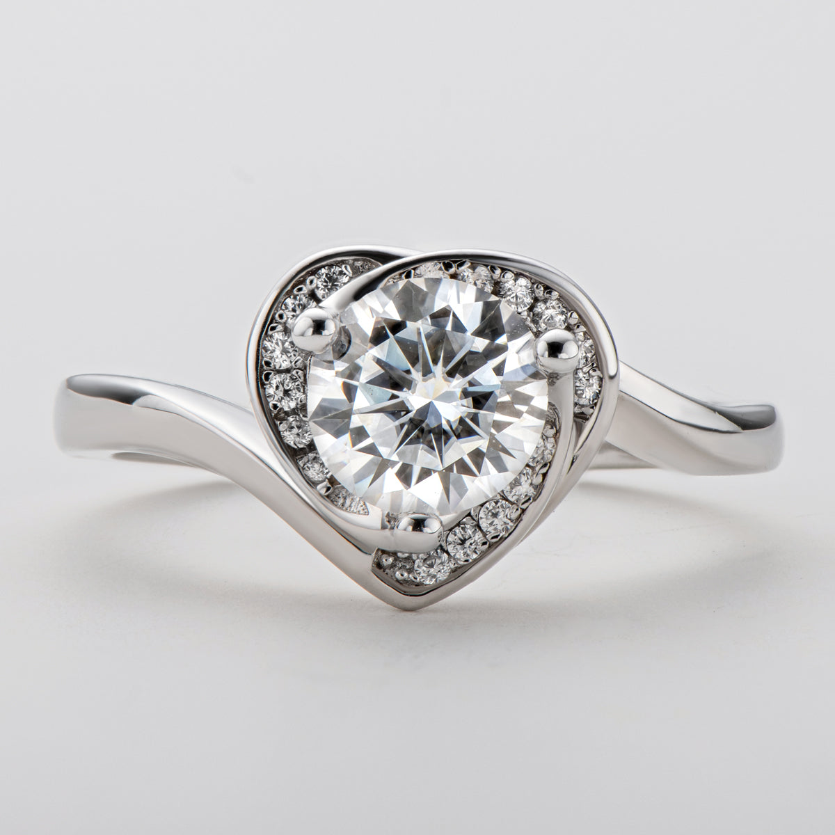 925 Sterling Silver Round CZ Diamond One Carat Heart Flower Ring for Women