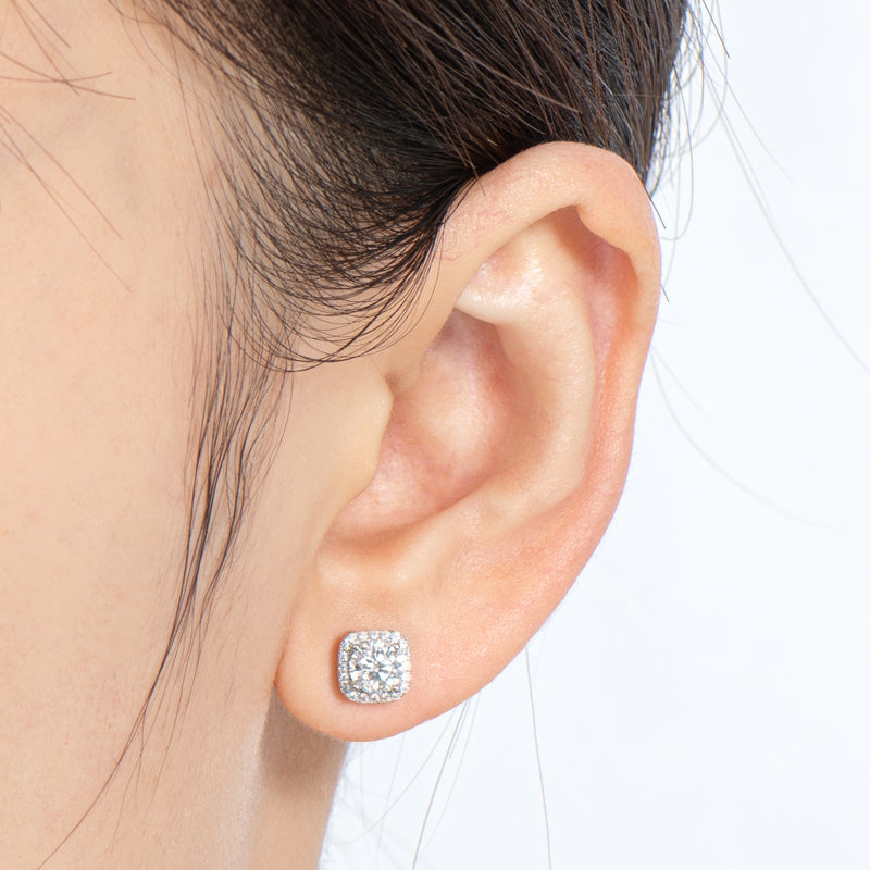 925 Sterling Silver Classic Round Cut Cubic Zirconia Stud Earrings