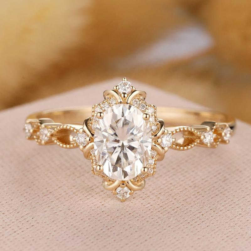 925 Sterling Silver Oval Cut Vintage CZ Diamond Ring