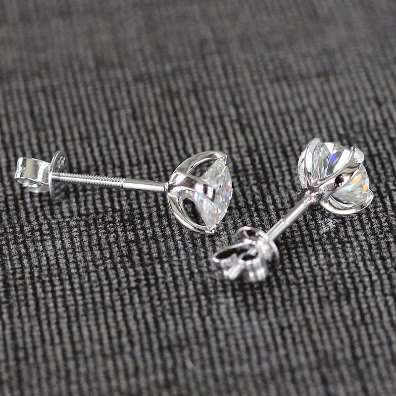 925 Sterling Silver Round Cut Cubic Zirconia Stud Earrings