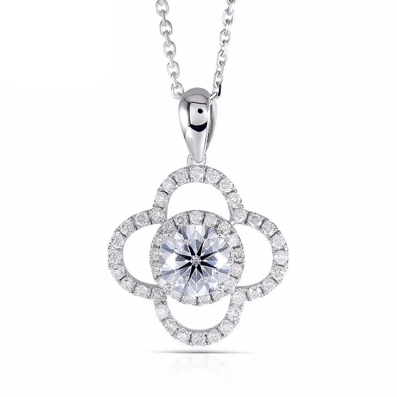 925 Sterling Silver Round Cut CZ Lucky Clower Pendant Nacklace