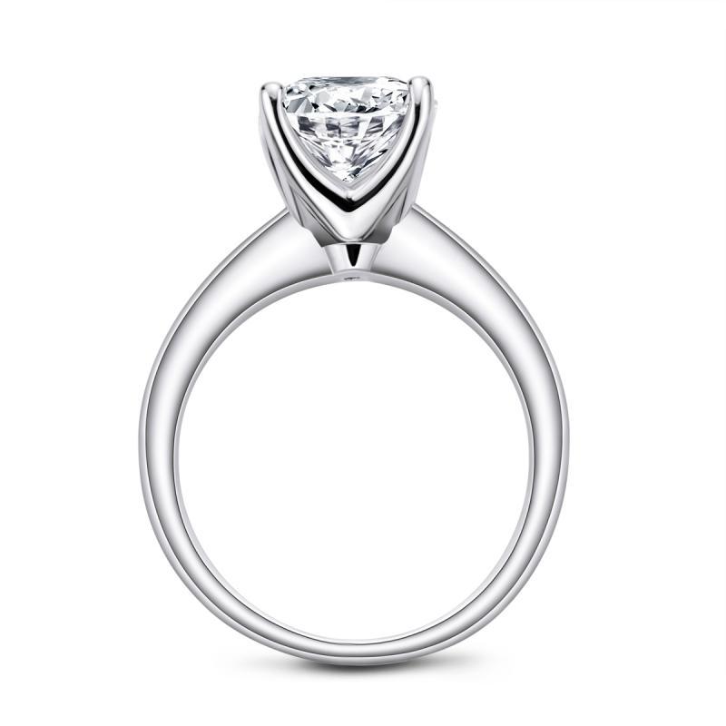 925 Sterling Silver Round CZ Solitaire Ring