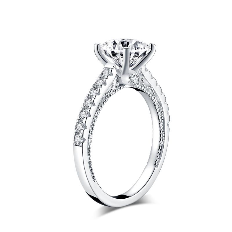 925 Sterling Silver  Vintage 2.0 CT Round Cut CZ Ring