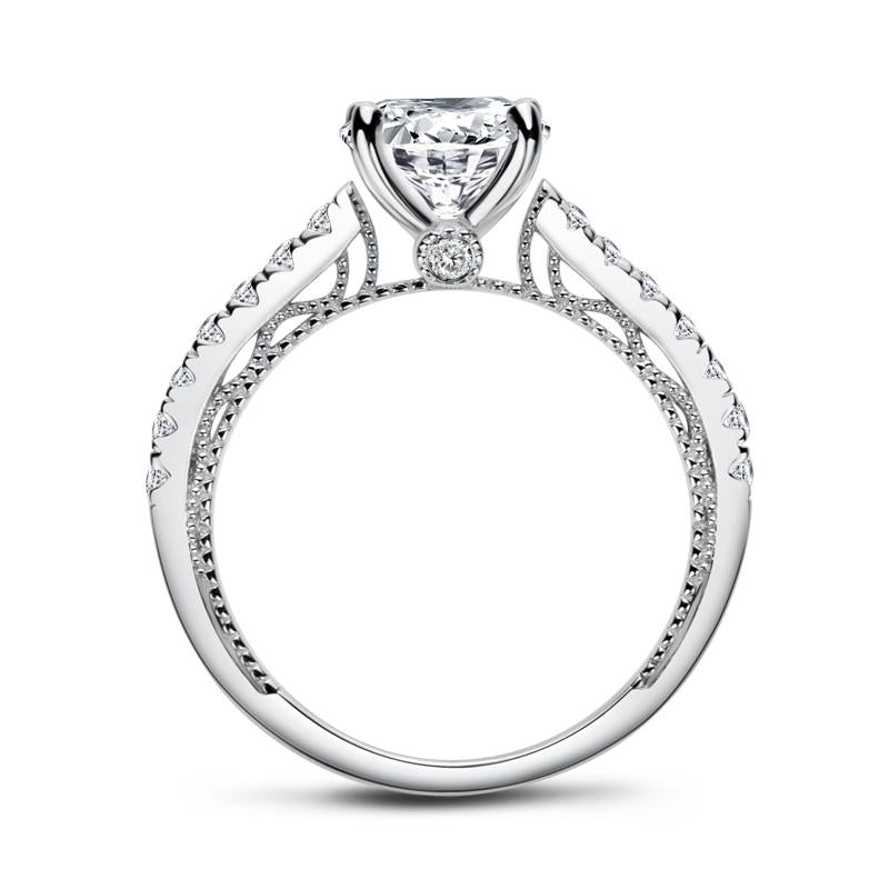 925 Sterling Silver  Vintage 2.0 CT Round Cut CZ Ring