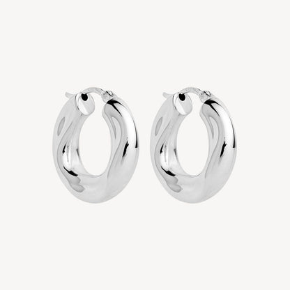 Dune Hoop Silver Earring 1