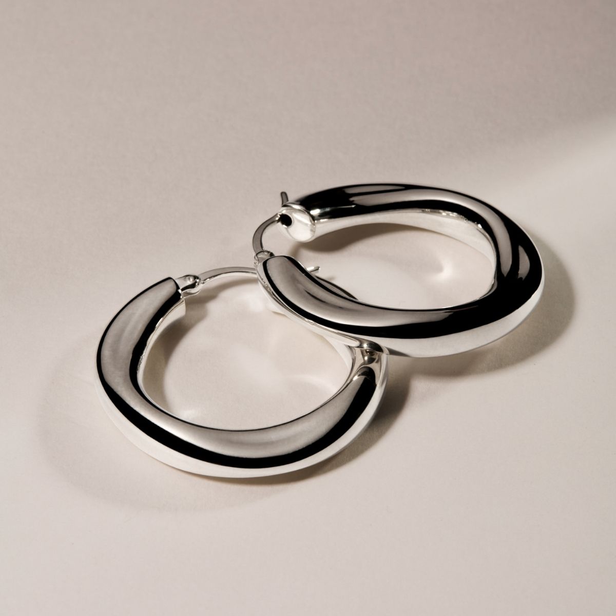 Dune Hoop Silver Earring 6