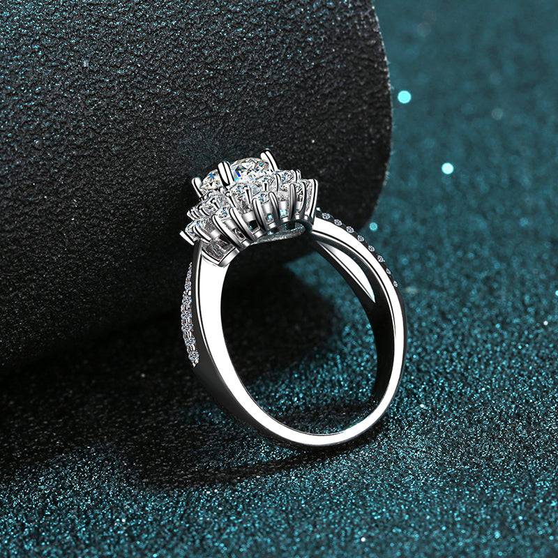 925 Sterling Silver Round Cut CZ Halo Split Shank Ring