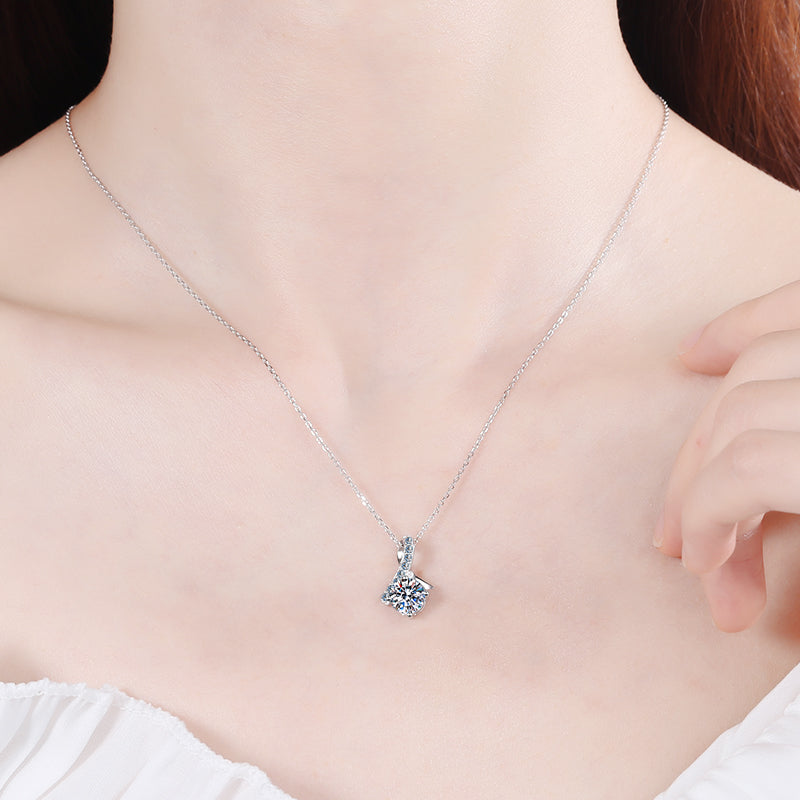 925 Sterling Silver Round Cut CZ Pendant Necklace